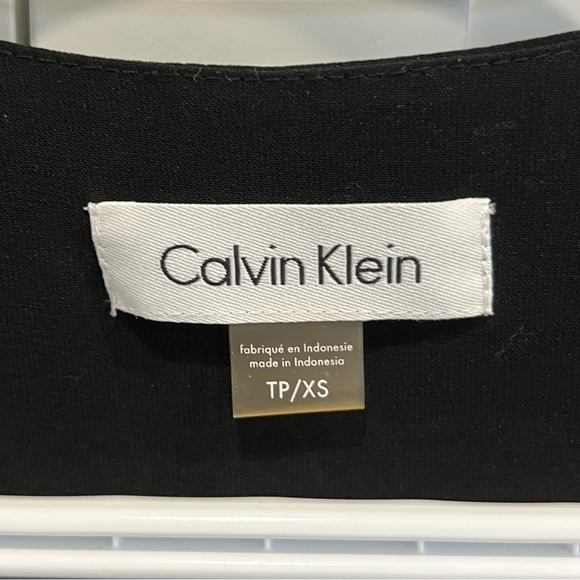 Calvin Klein blouse - Picture 3 of 3